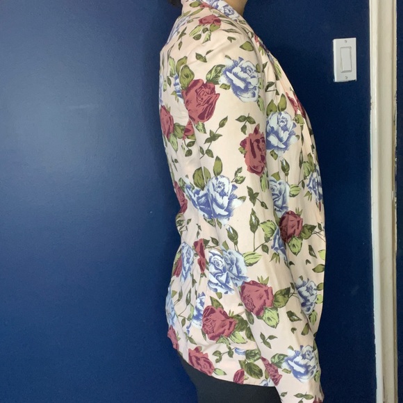 Aritzia Talula brand floral blazer - Picture 5 of 7